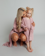 Load image into Gallery viewer, Lilly Three Piece Set - Blush