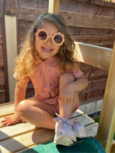 Load image into Gallery viewer, Flower Sunglasses - Peach
