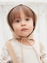 Load image into Gallery viewer, Rowan Romper and Bonnet Set - Sand
