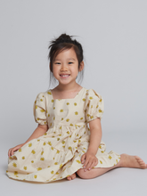 Load image into Gallery viewer, Daphne Flower Dress
