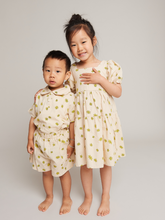Load image into Gallery viewer, Luca Flower Short Set - Cream
